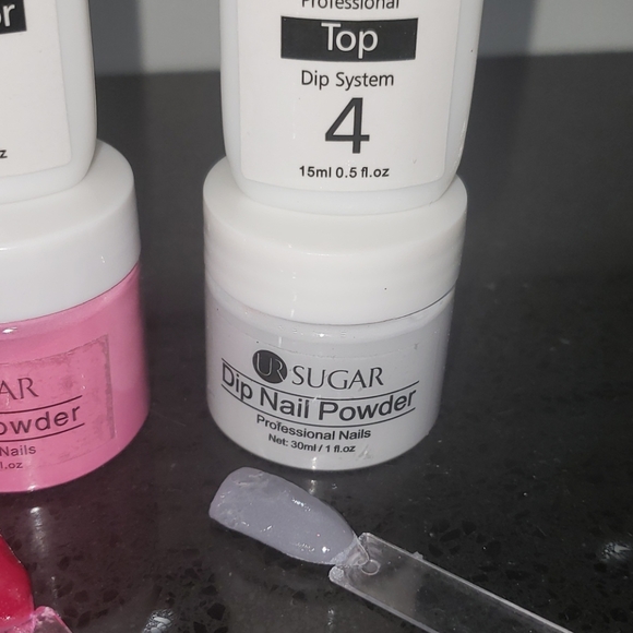 New full set of 4 nail dipping powders - Picture 3 of 6